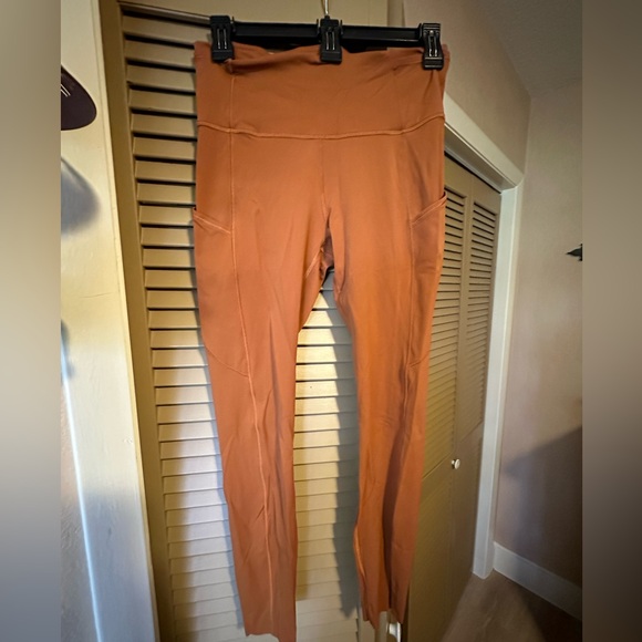 Lululemon Power Thru High-Rise Tight size 6 in copper brown - Picture 1 of 3